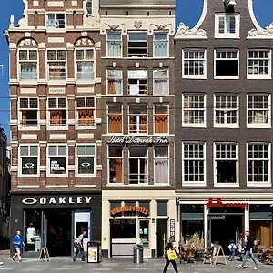 Damrak ** Amsterdam