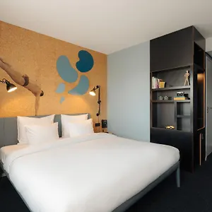 Conscious The Tire Station Hotel Amsterdam